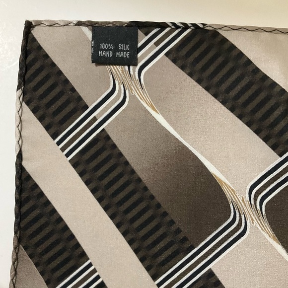 Men’s Pocket Square Black Tan Silk Hand Made Scarf Geometric Pattern - Picture 2 of 6